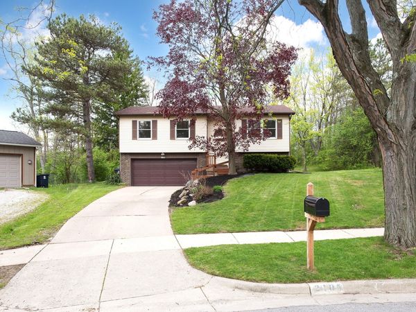 2105 Foss Court, Ann Arbor, MI 48103