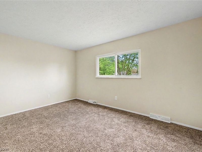 913 Sherwood Drive, Macedonia, OH 44056 Photo 11