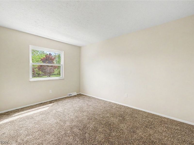 913 Sherwood Drive, Macedonia, OH 44056 Photo 13