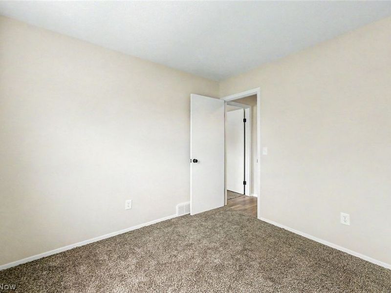 913 Sherwood Drive, Macedonia, OH 44056 Photo 16