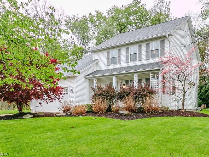 102 Saw Mill Bend, Chardon, OH 44024 Photo 1