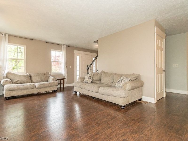 102 Saw Mill Bend, Chardon, OH 44024 Photo 11
