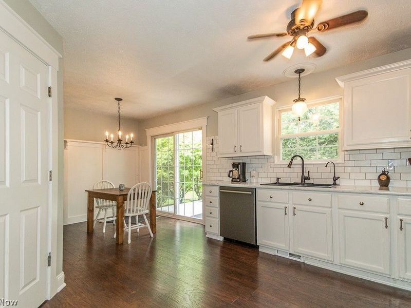 102 Saw Mill Bend, Chardon, OH 44024 Photo 7