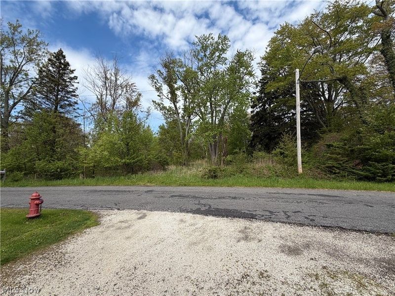 1445 Parkview Drive, Madison, OH 44057 Photo 1
