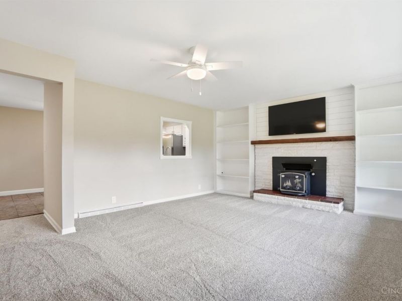 2412 Mardel Court, Ross Twp, OH 45014 Photo 4