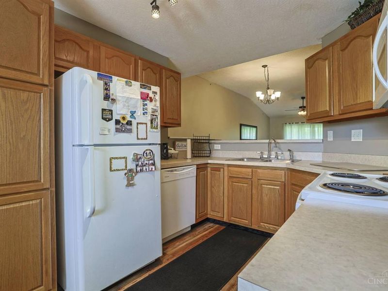 1545 Weatherstone Circle, Monroe, OH 45050 Photo 13