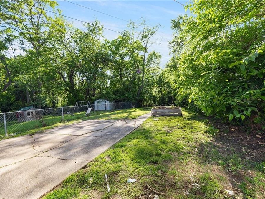 Property Image 40