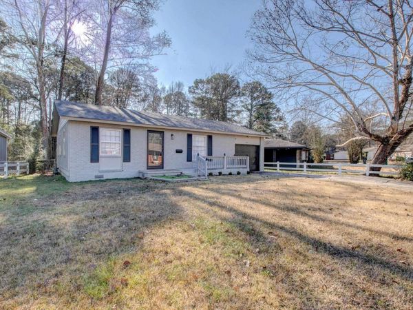 2911 Wynne Dr , Little Rock, AR 72204