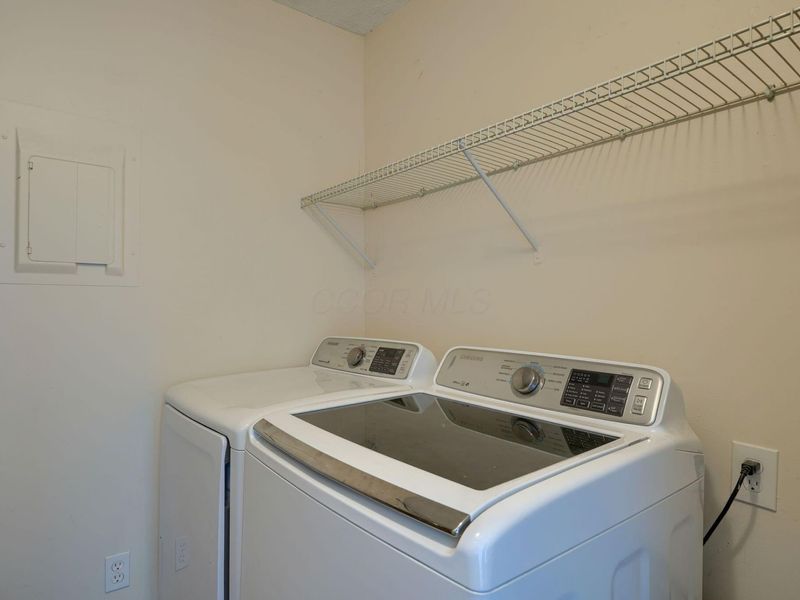 5324 Stonemeadow Avenue , Unit #A, Columbus, OH 43220 Photo 16