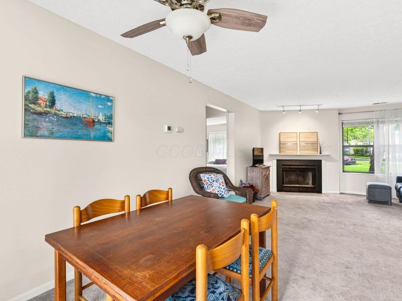 5324 Stonemeadow Avenue , Unit #A, Columbus, OH 43220 Photo 5