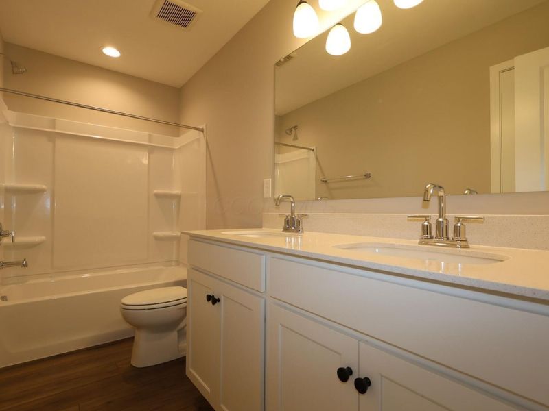 467 Zelkova Lane, Lewis Center, OH 43035 Photo 13