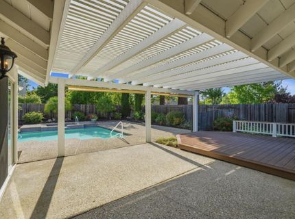 1304 Ridgecrest Way, Roseville, CA 95661 Photo