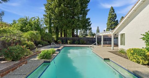 1304 Ridgecrest Way, Roseville, CA 95661 Photo