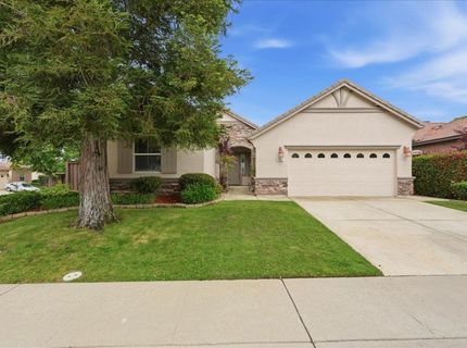 492 Lone Spur Dr, Folsom, CA 95630 Photo