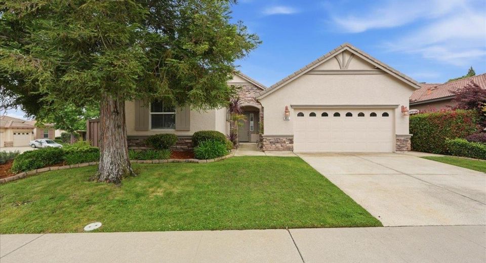 492 Lone Spur Dr, Folsom, CA 95630 Photo