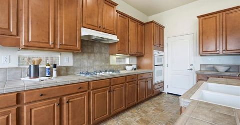 492 Lone Spur Dr, Folsom, CA 95630 Photo