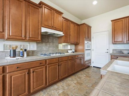 492 Lone Spur Dr, Folsom, CA 95630 Photo