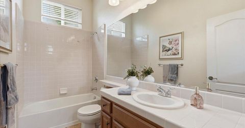 492 Lone Spur Dr, Folsom, CA 95630 Photo