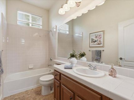 492 Lone Spur Dr, Folsom, CA 95630 Photo