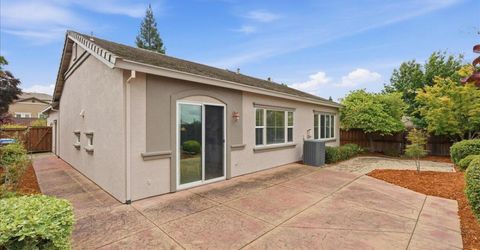 492 Lone Spur Dr, Folsom, CA 95630 Photo