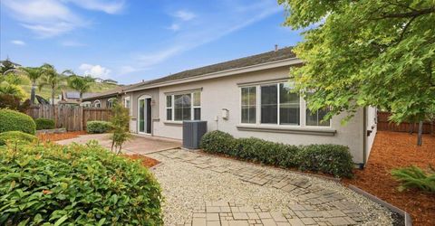 492 Lone Spur Dr, Folsom, CA 95630 Photo