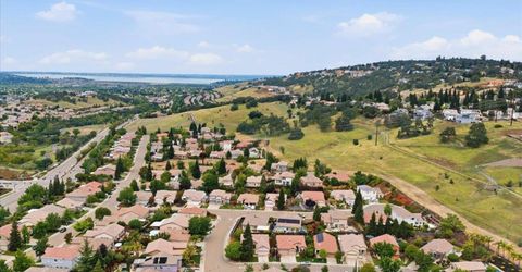 492 Lone Spur Dr, Folsom, CA 95630 Photo
