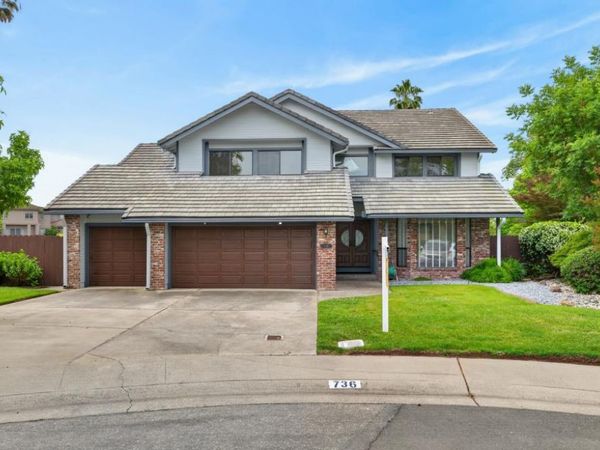 736 Shoreside Dr, Sacramento, CA 95831