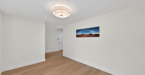 736 Shoreside Dr, Sacramento, CA 95831 Photo