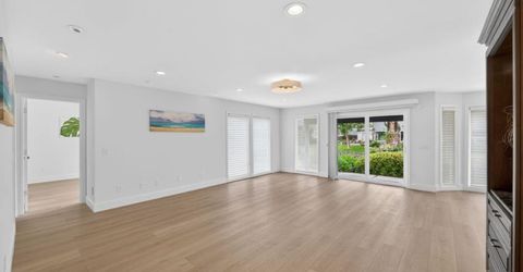 736 Shoreside Dr, Sacramento, CA 95831 Photo