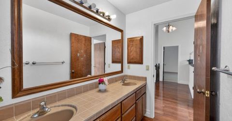 736 Shoreside Dr, Sacramento, CA 95831 Photo