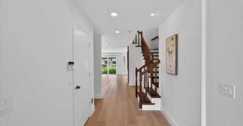 736 Shoreside Dr, Sacramento, CA 95831 Photo
