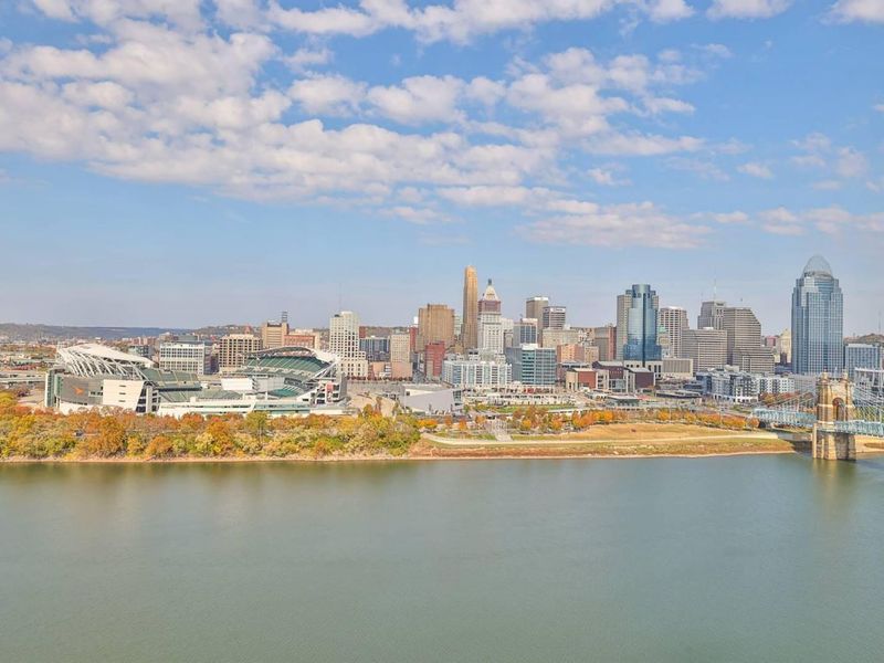 100 W Rivercenter Boulevard, Unit PH3B, Covington, KY 41011 Photo 46
