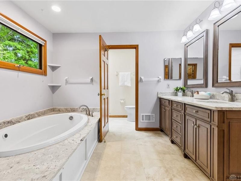 9701 Loveland Madeira Road, Symmes Township, OH 45140 Photo 35
