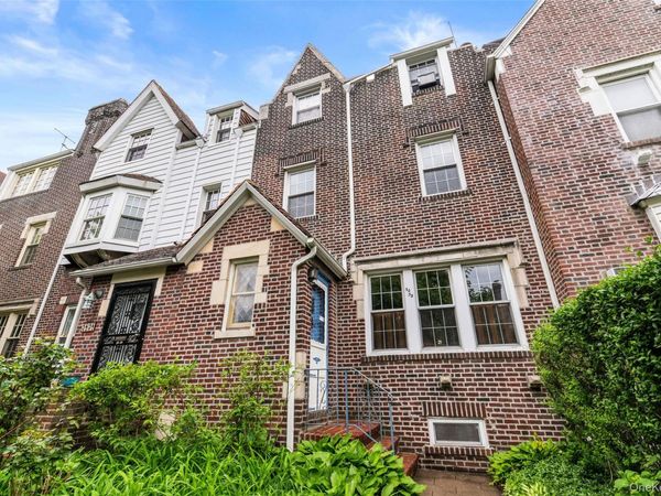 34-32 84th Street , Jackson Heights, NY 11372