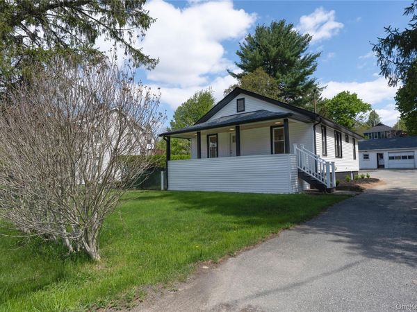 22 Seybolt Avenue , Otisville, NY 10963