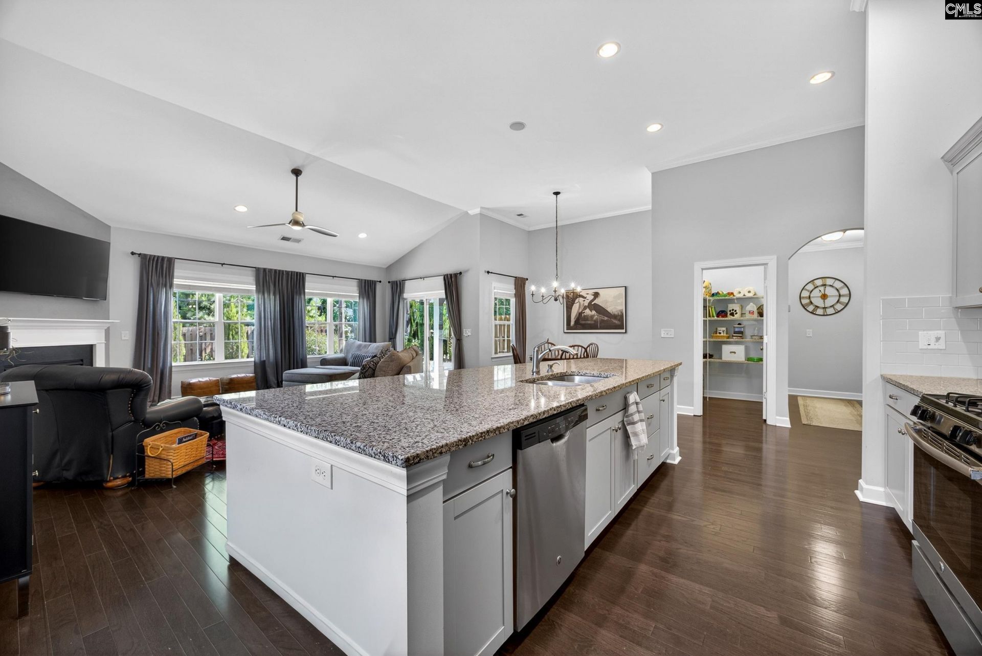 745 Xander Way  Photo 33