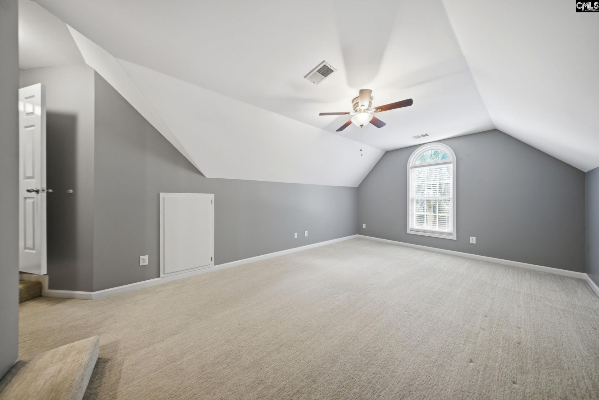 1 Broad Bluff Court  Photo 31