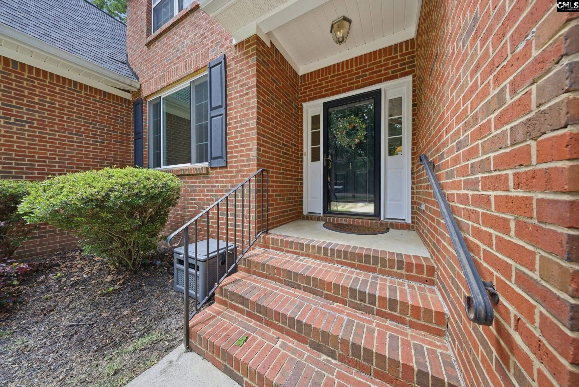 1 Broad Bluff Court  Photo 6