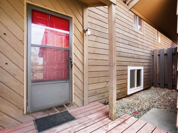 5457 4th Street NE, Fridley, MN 55421