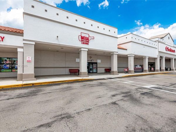 17173 Pines Blvd , Pembroke Pines, FL 33027