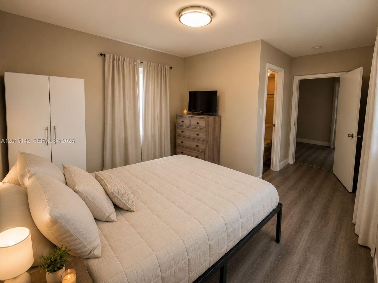 943 79th Ter, Unit 202, Miami Beach, FL 33141 Photo