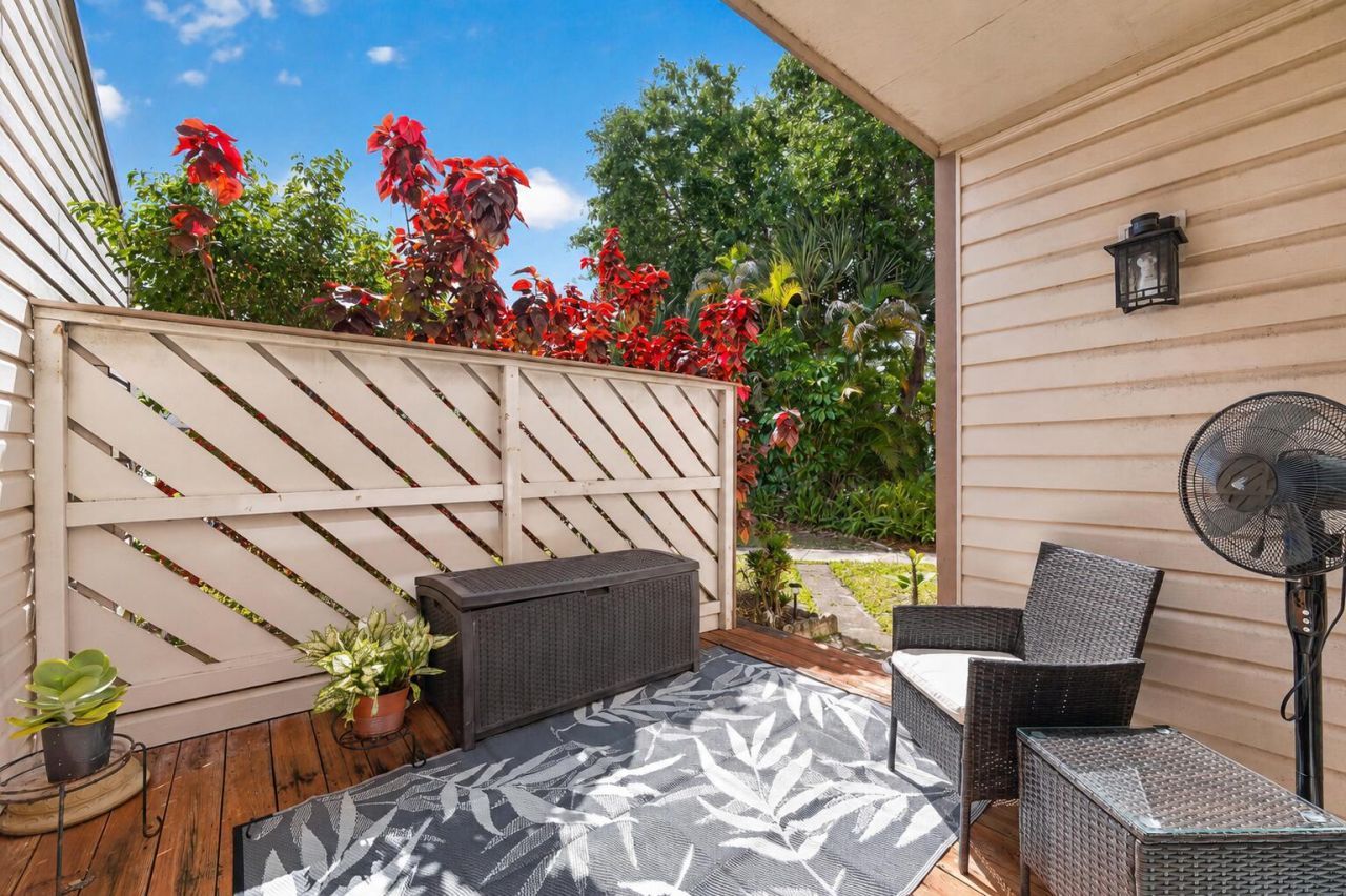 124 Sherwood Circle, Unit 11b, Jupiter, FL 33458 Photo