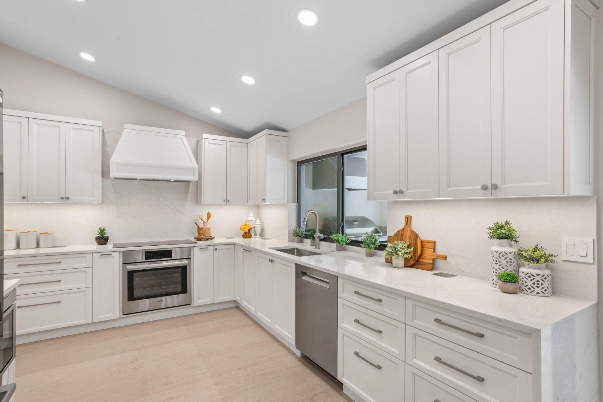 3901 NW 27th Avenue, Boca Raton, FL 33434 Photo
