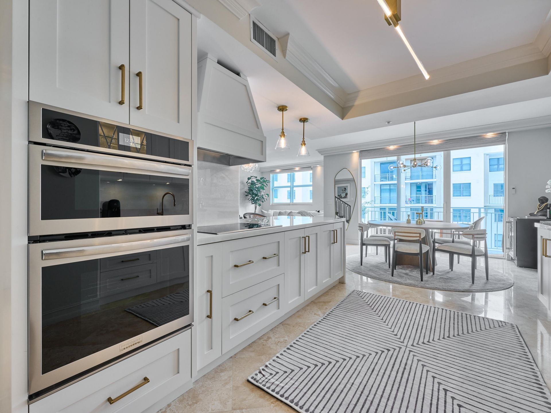 99 SE Mizner Boulevard, Unit Ph 35, Boca Raton, FL 33432 Photo