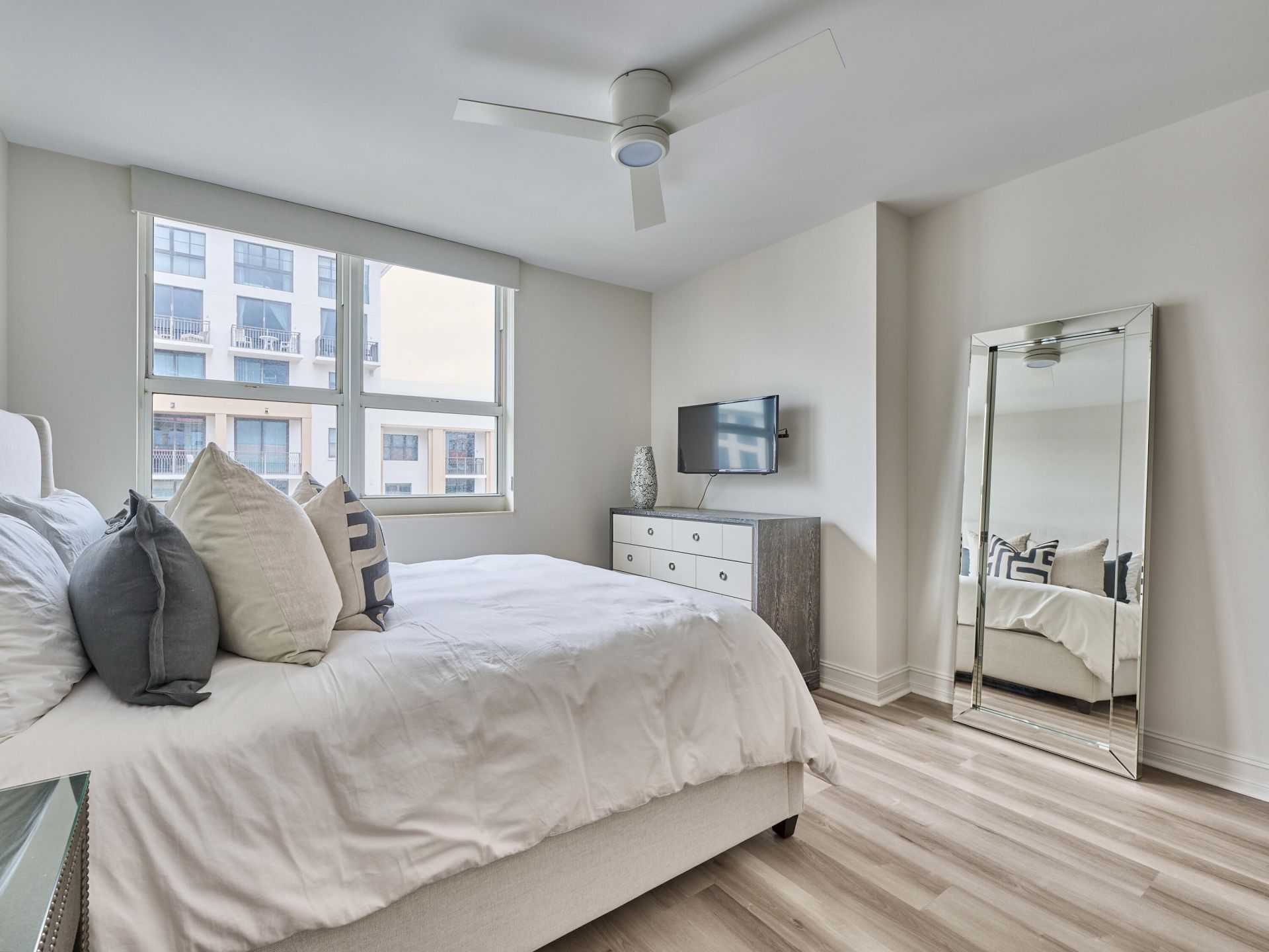 99 SE Mizner Boulevard, Unit Ph 35, Boca Raton, FL 33432 Photo