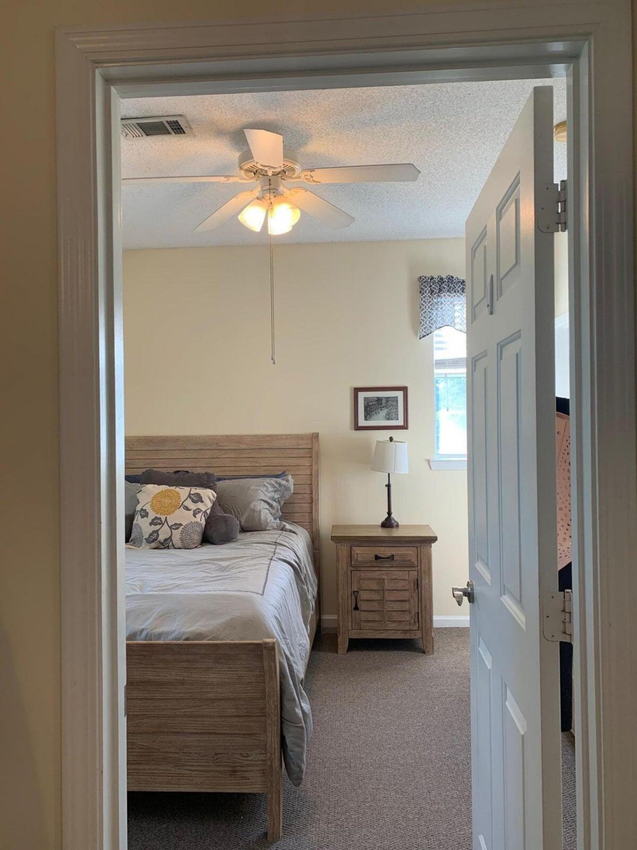 45 Sycamore Avenue Photo 6