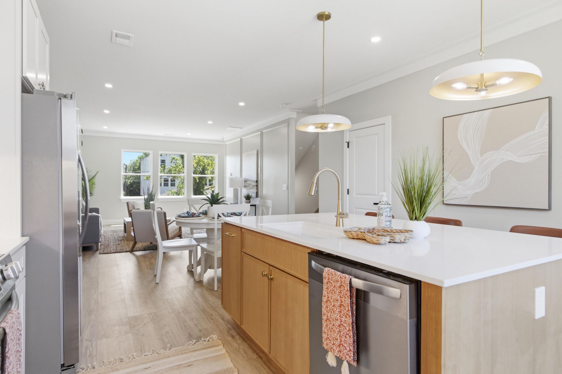 2009 Arbutus Avenue Photo 13