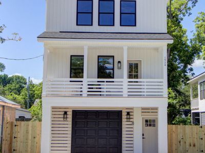 1924 Redwood Street, North Charleston, SC 29405