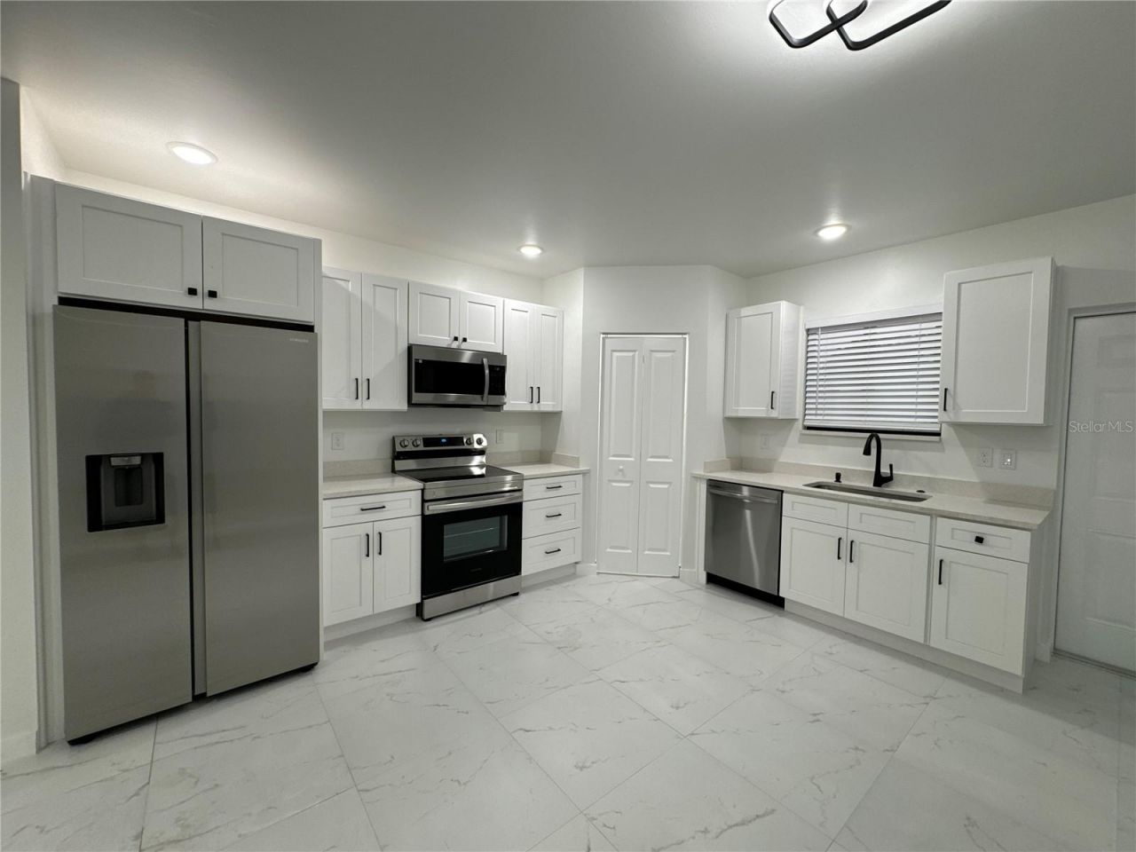 1775 Glenway Court, Fort Myers, FL 33916 Photo