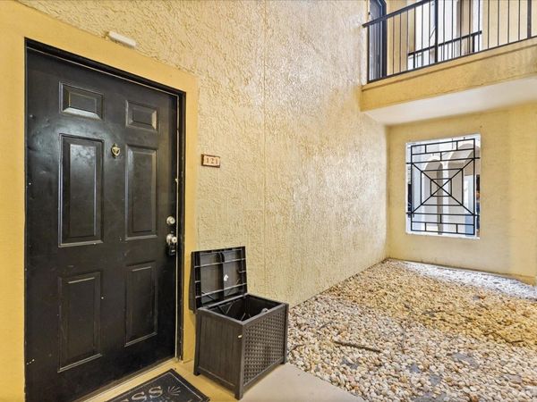 1321 ARBOR VISTA LOOP , Unit 121, LAKE MARY, FL 32746